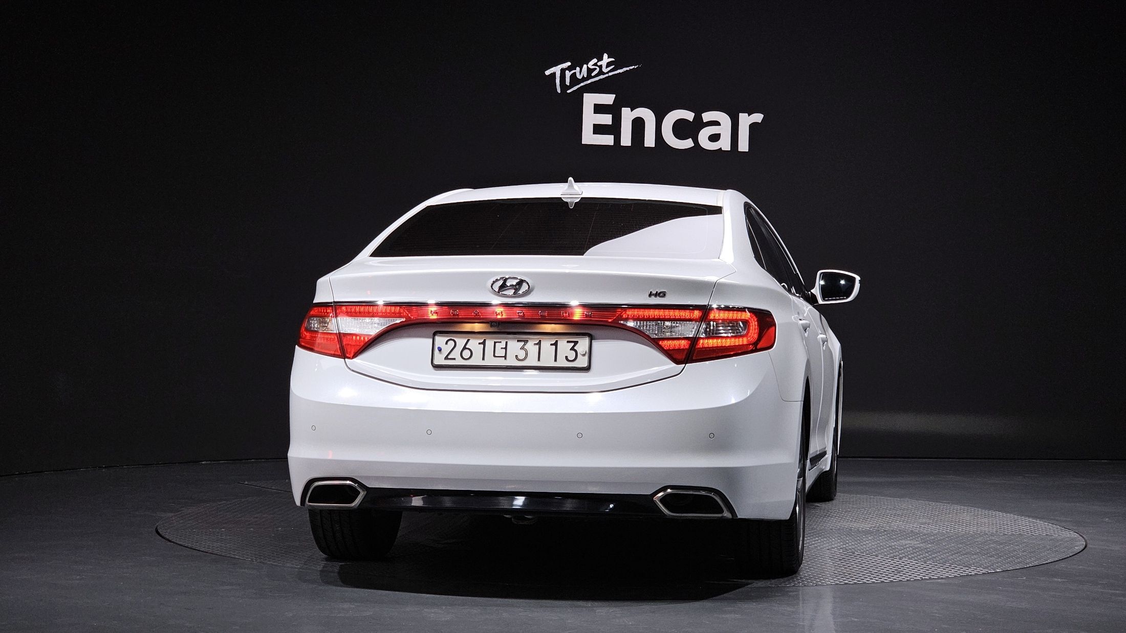 HYUNDAI GRANDEUR HG 2016
