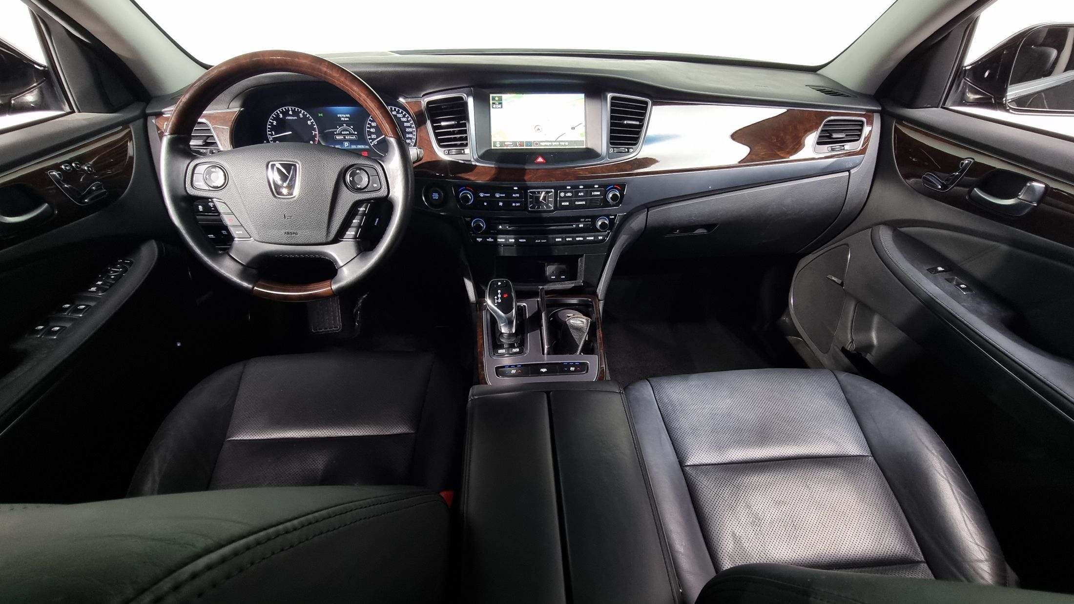 HYUNDAI EQUUS NEW 2013