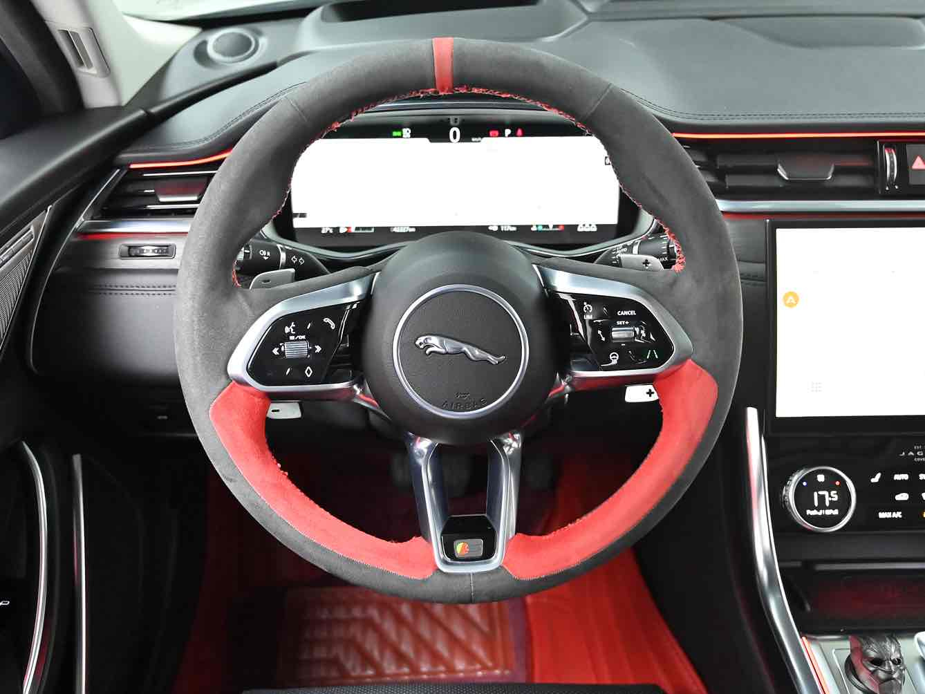JAGUAR XF X260