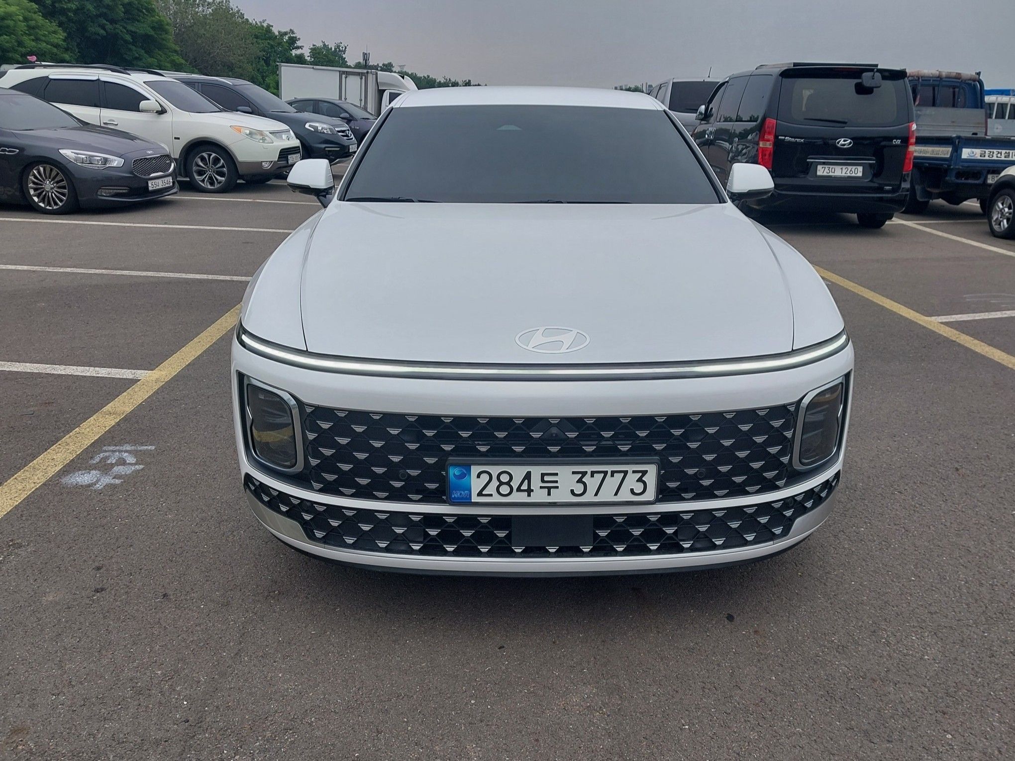 HYUNDAI GRANDEUR GN7 2023