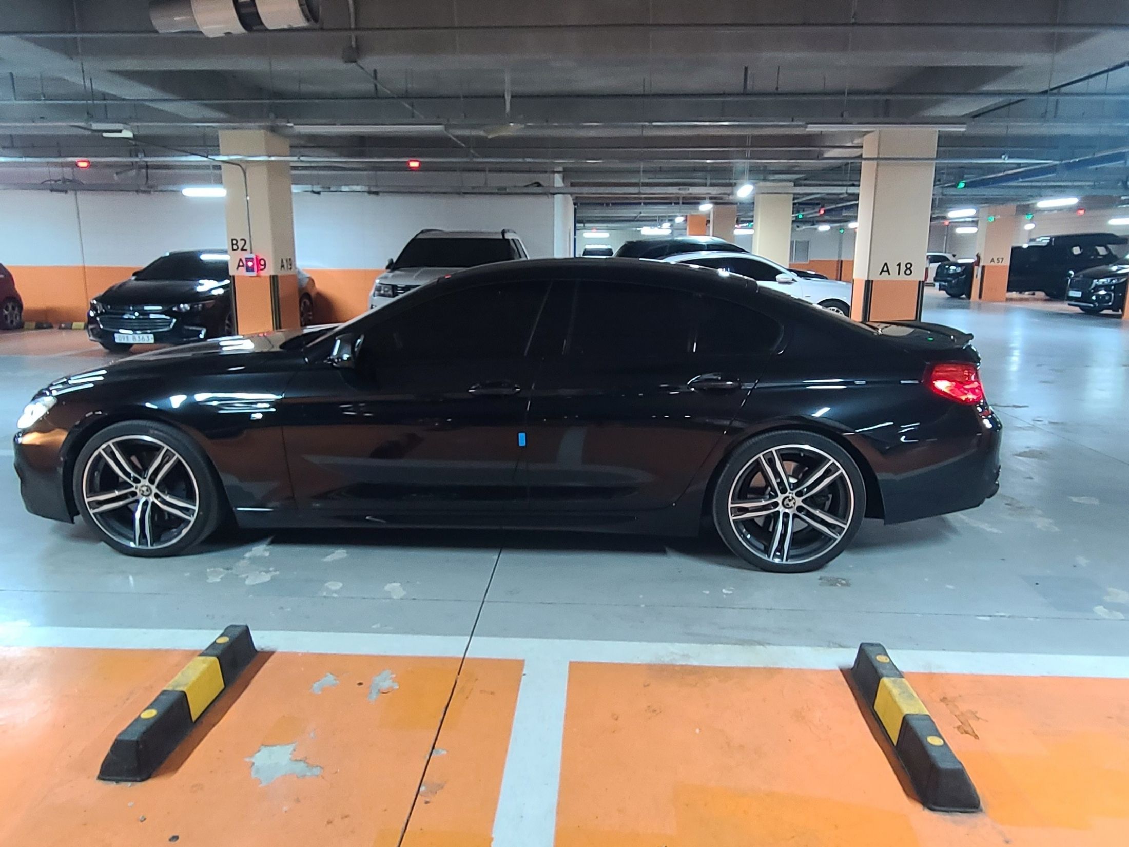 BMW 6-SERIES F12