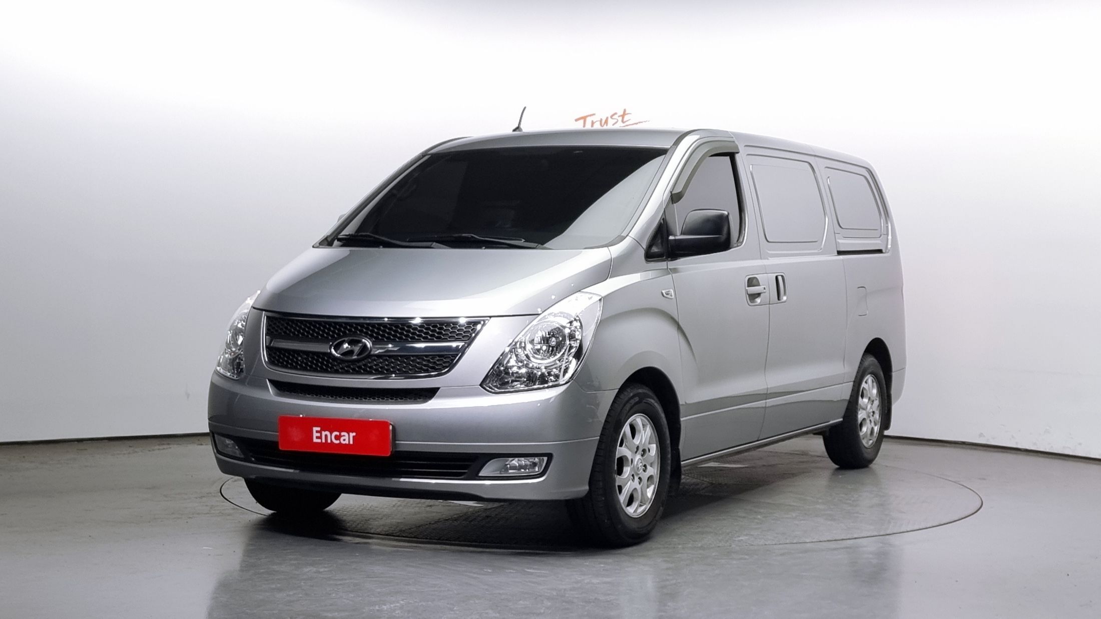 HYUNDAI STAREX GRAND 2015