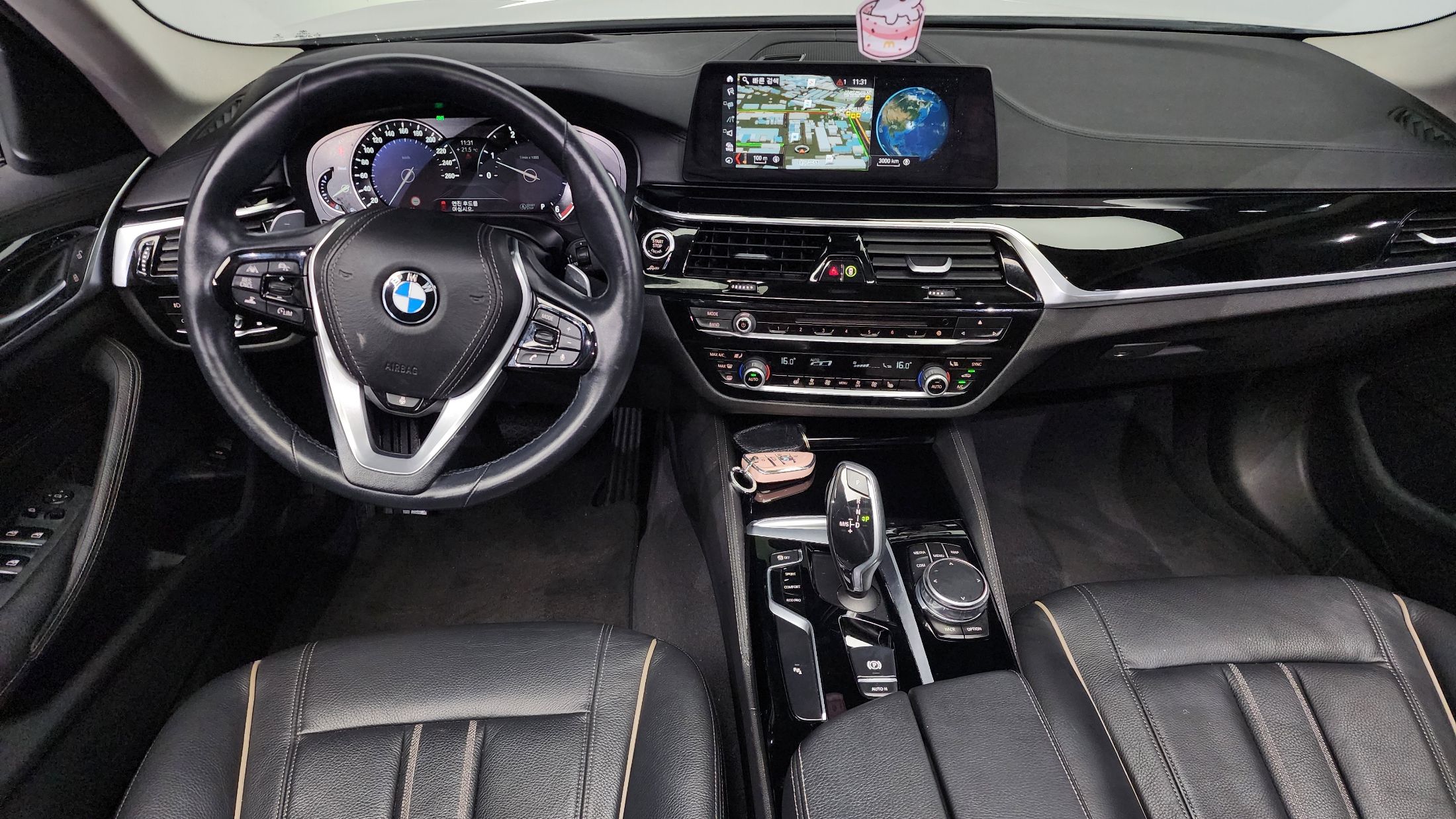 BMW 5-SERIES G30 2017