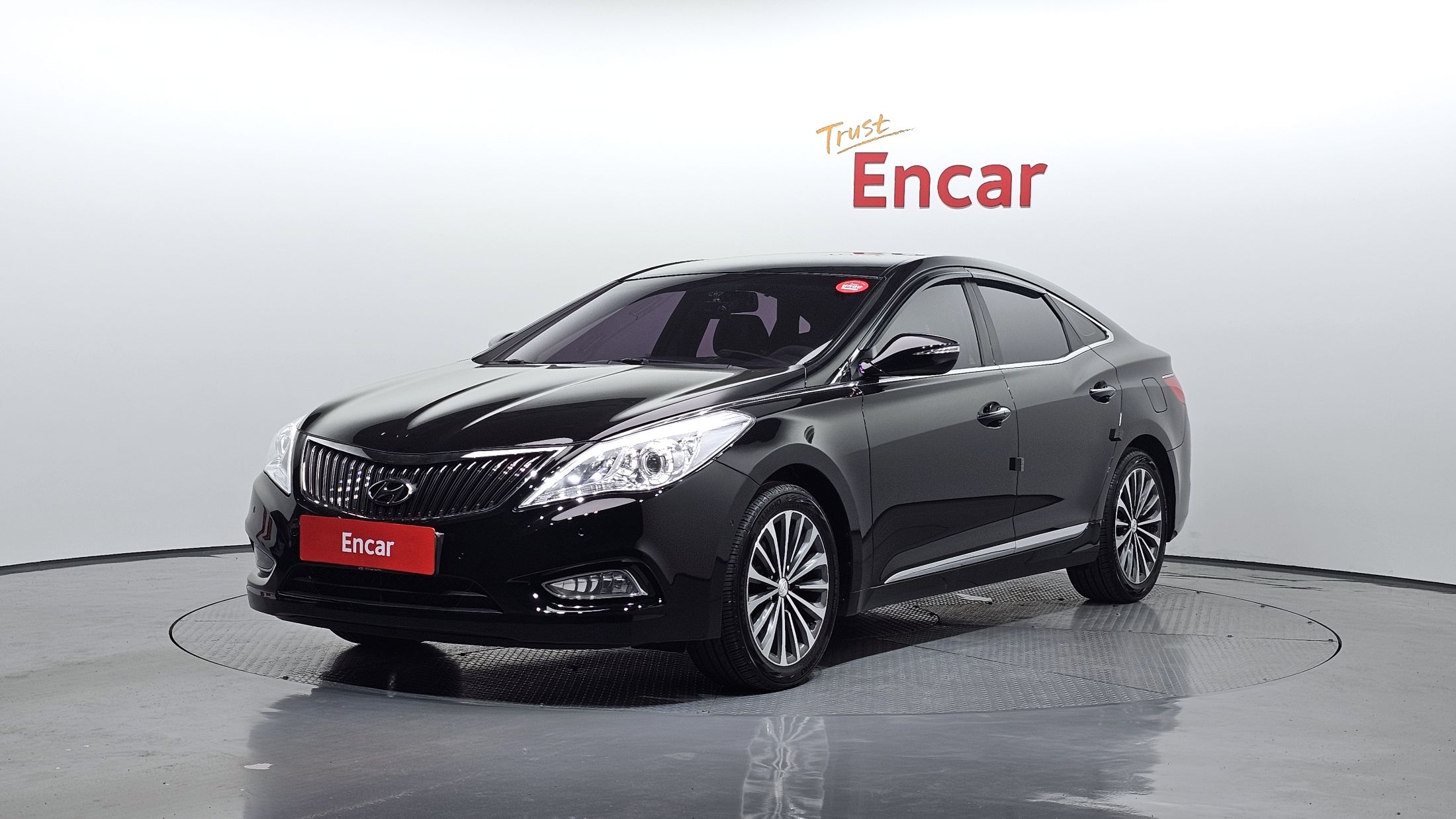 HYUNDAI GRANDEUR HG 2014