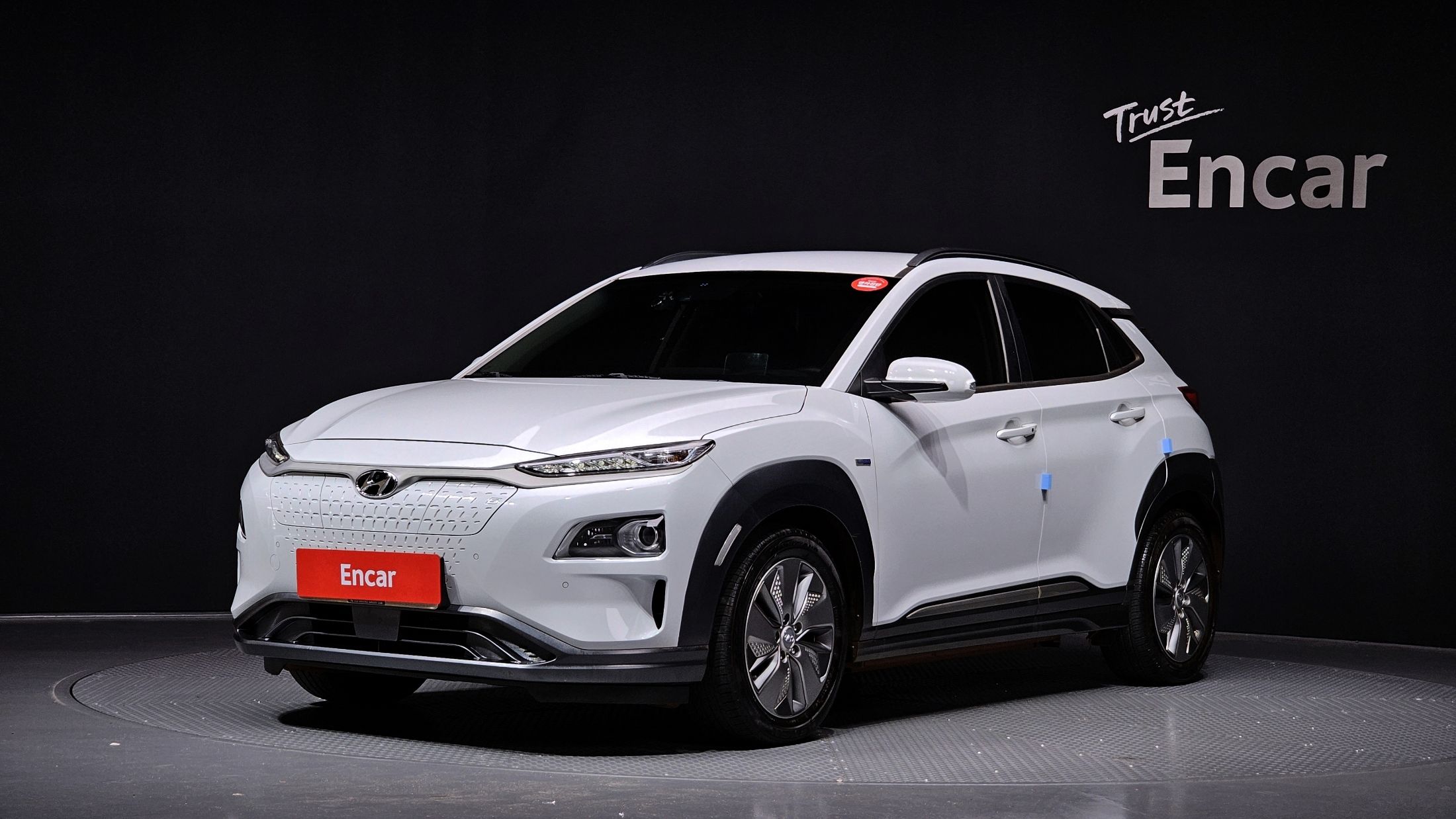 HYUNDAI KONA ELECTRIC