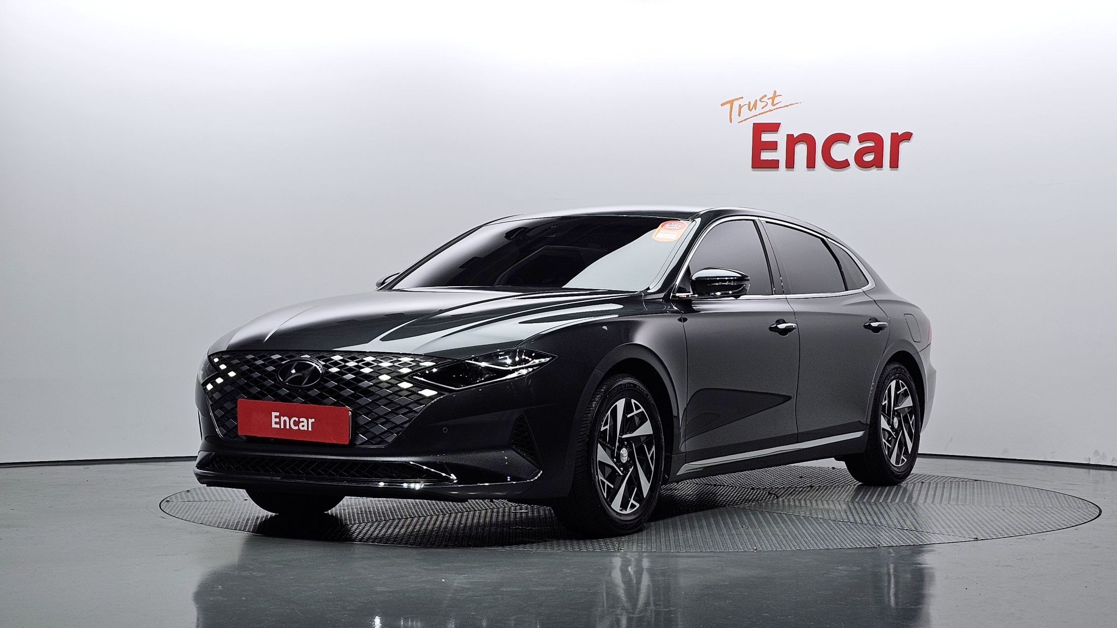 HYUNDAI GRANDEUR IG HYBRID