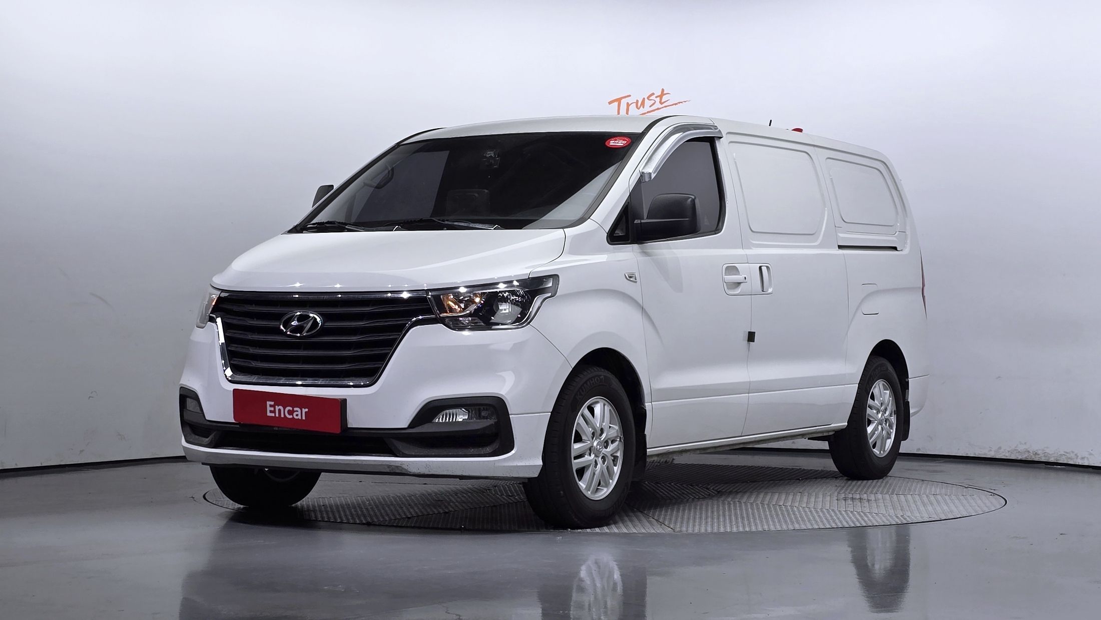 HYUNDAI STAREX GRAND 2019