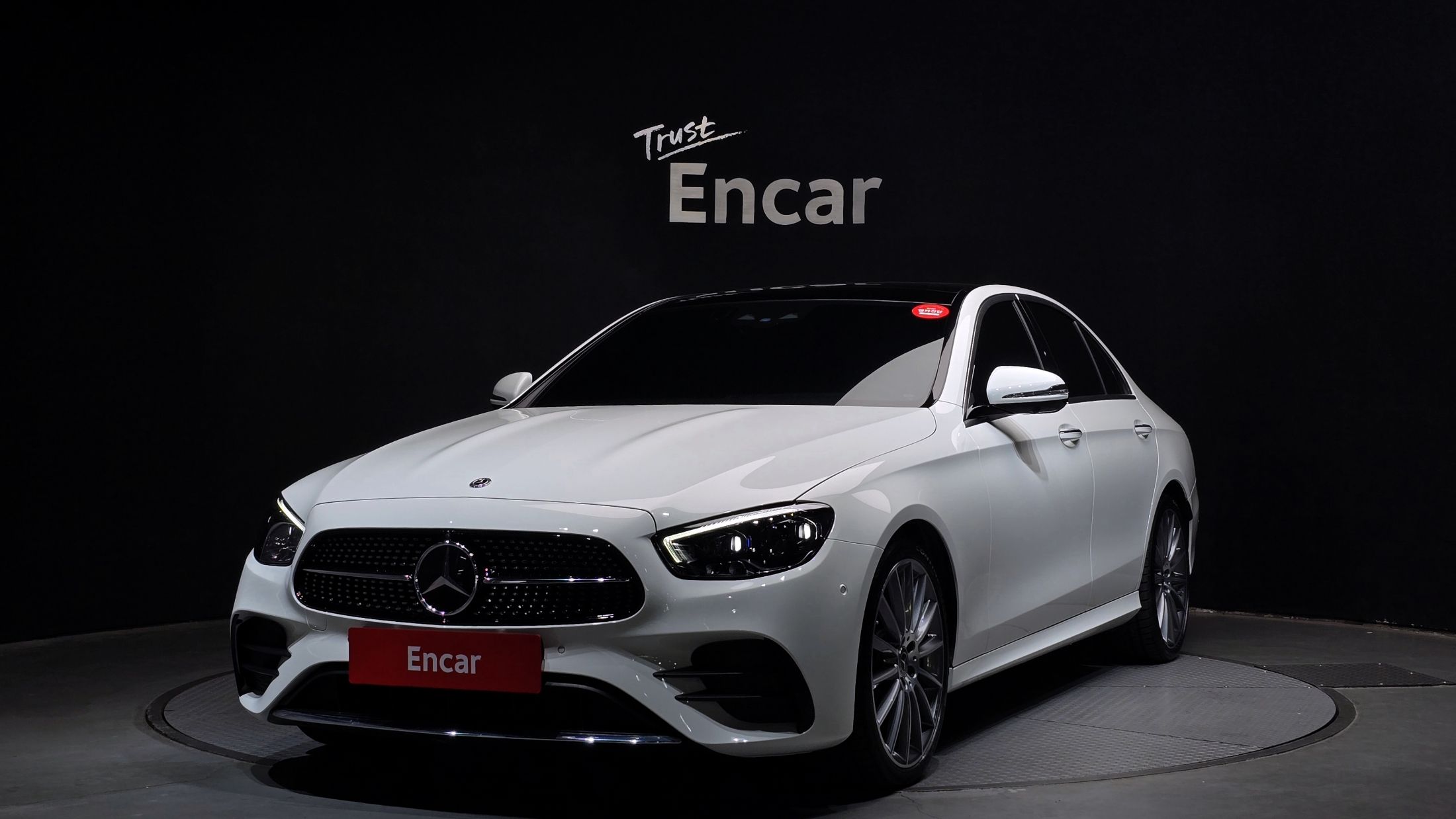 MERCEDES BENZ E-CLASS W213 2021