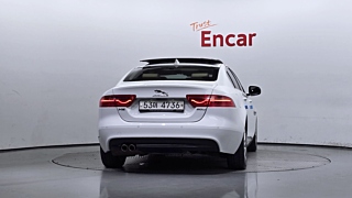 JAGUAR XE 2016