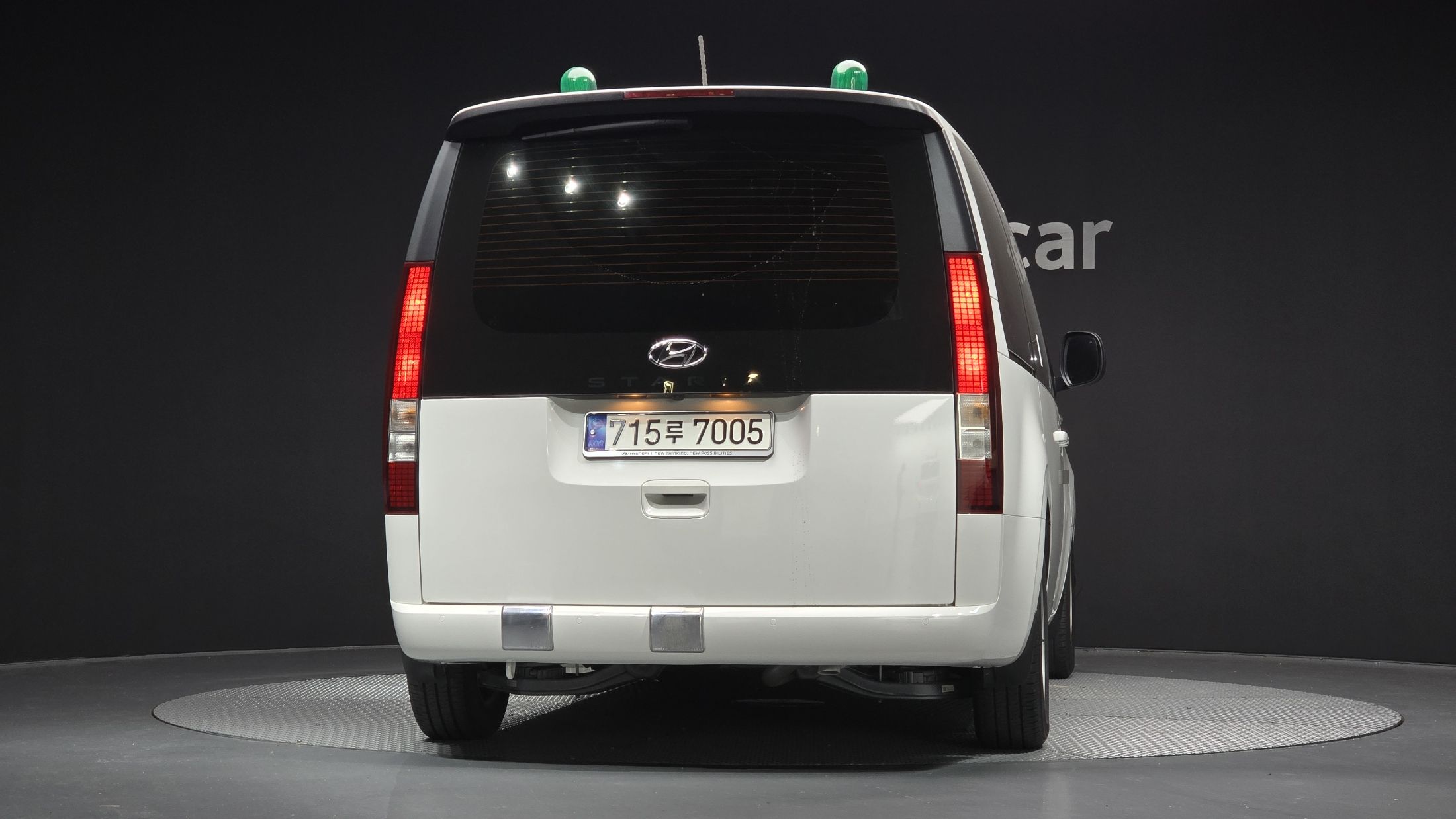 HYUNDAI STARIA 2023