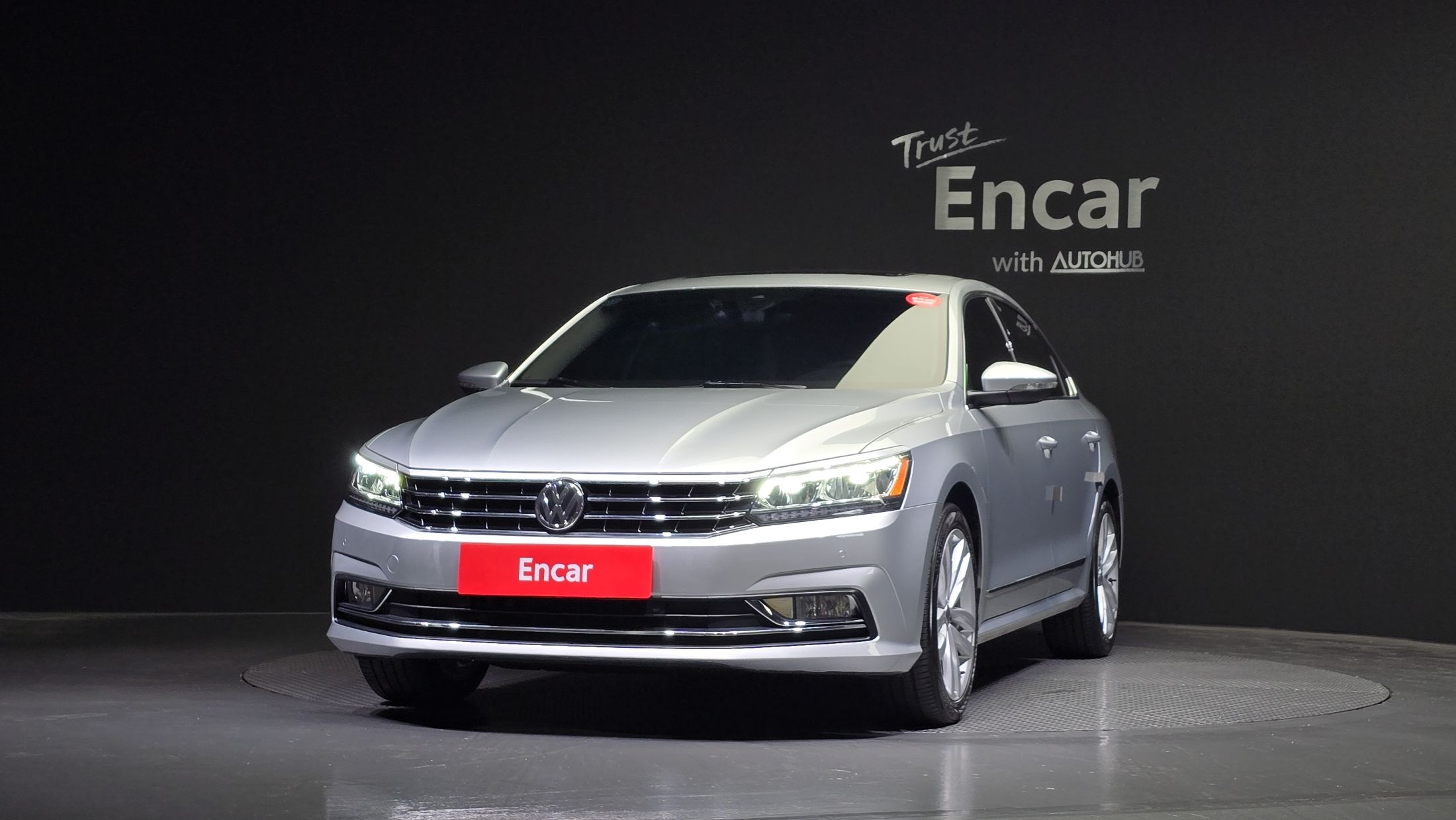 VOLKSWAGEN PASSAT 2018