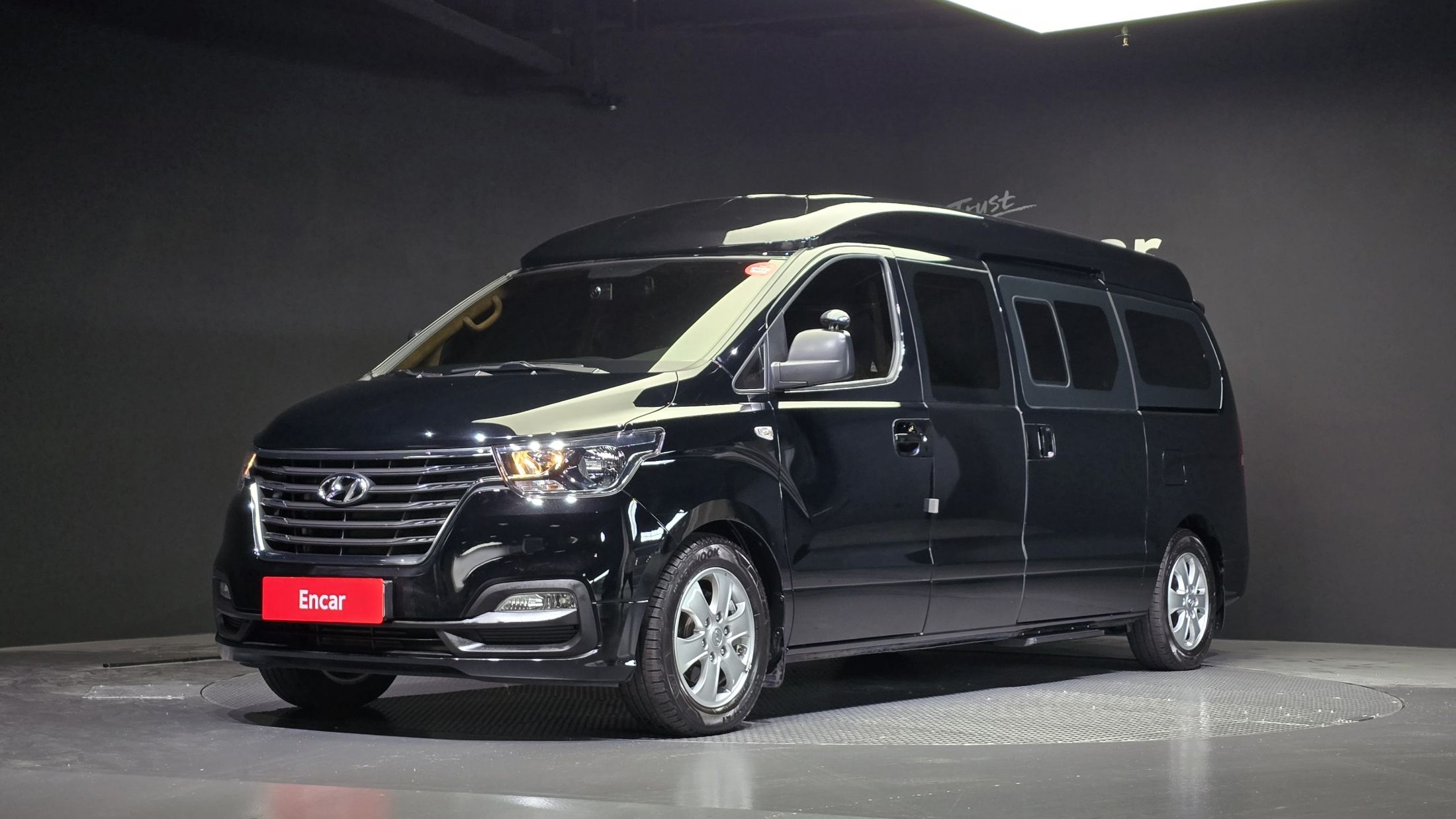 HYUNDAI STAREX GRAND 2021