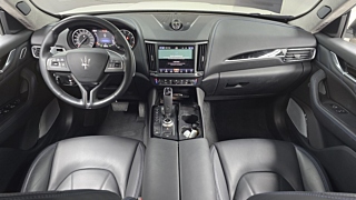 MASERATI LEVANTE 2022