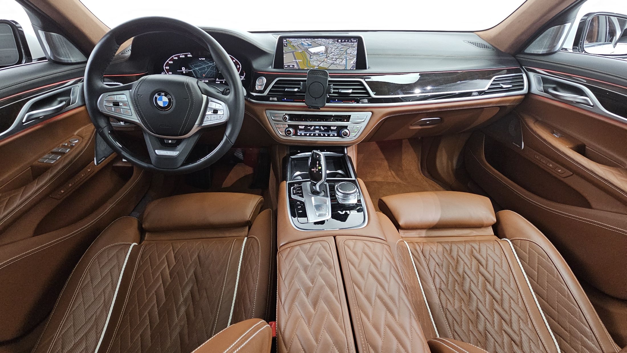 BMW 7-SERIES G11 2020