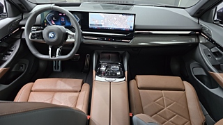 BMW 5-SERIES G60 2024