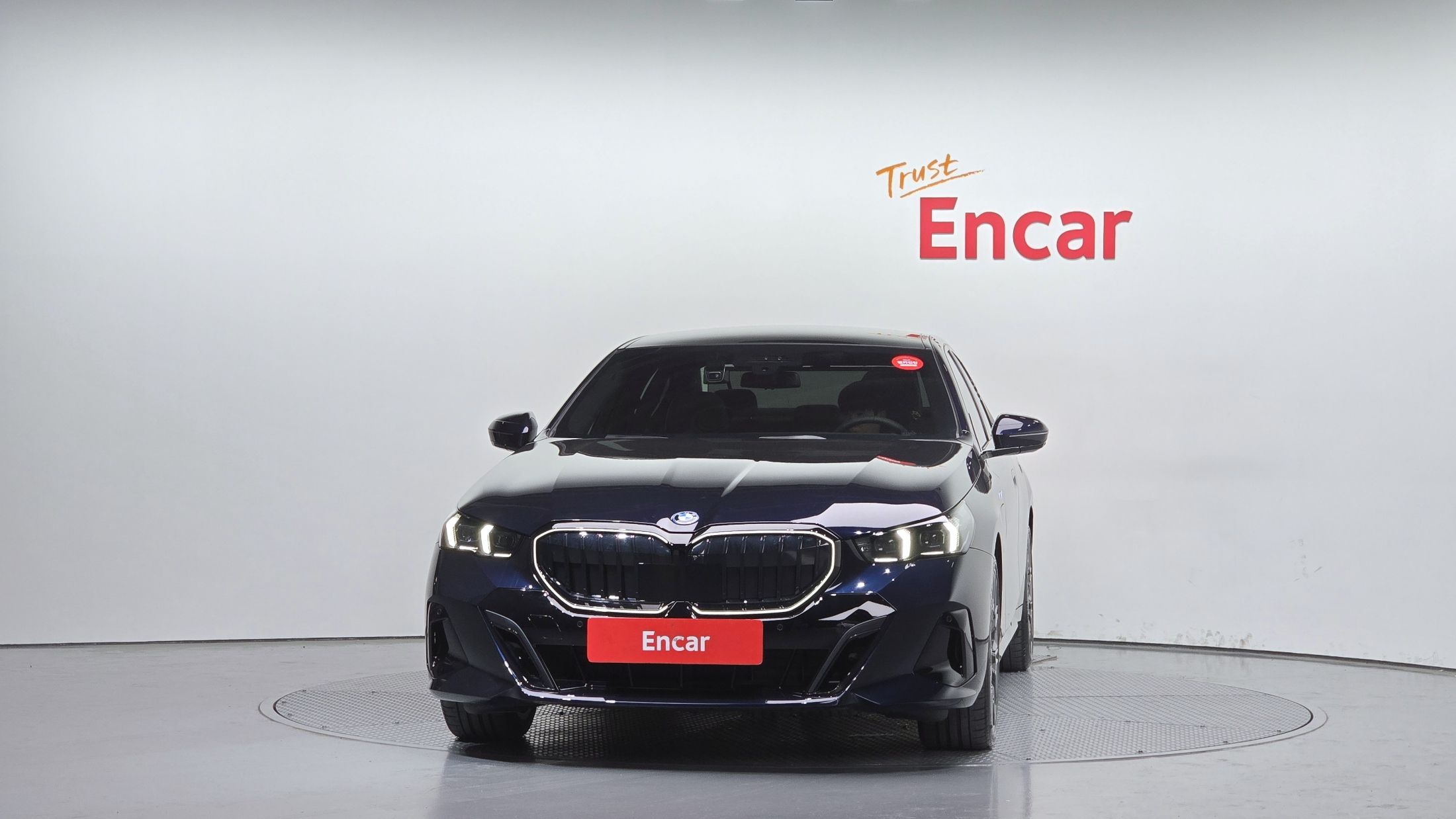 BMW 5-SERIES G60 2024