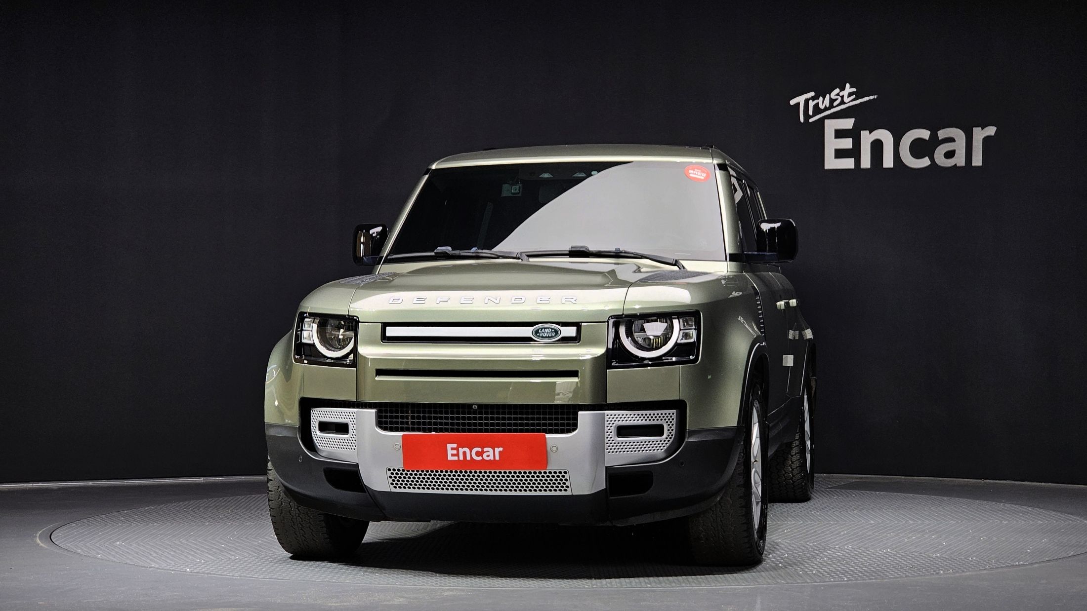 LAND ROVER DEFENDER L663