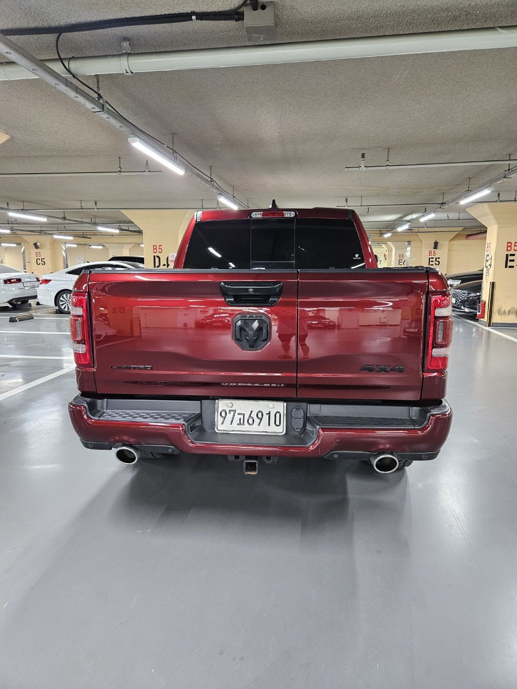 DODGE RAM PICK UP