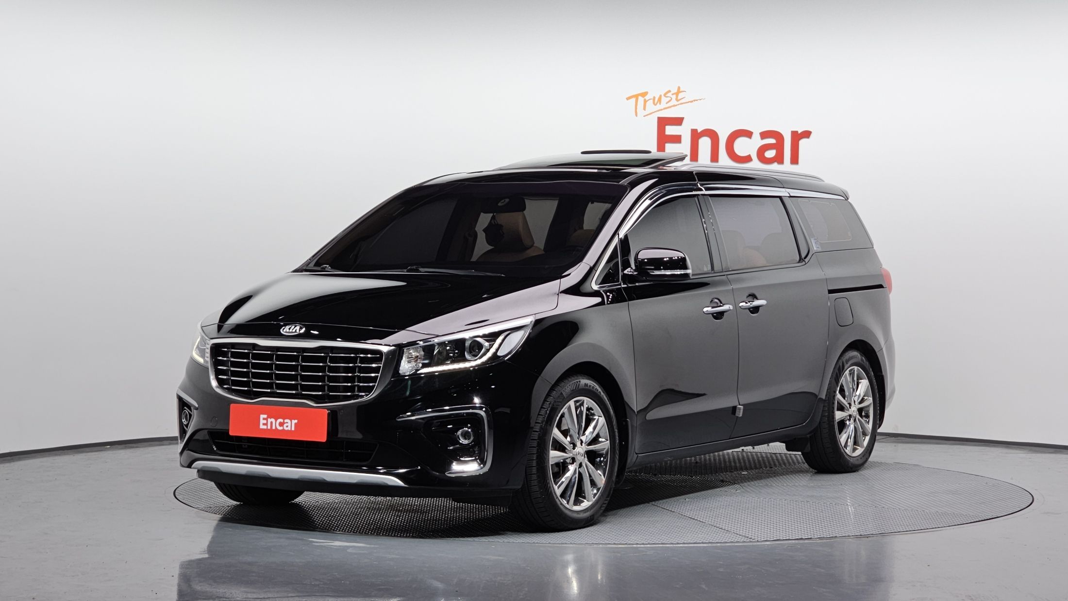 KIA CARNIVAL 2019