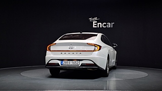 HYUNDAI SONATA DN8 2019