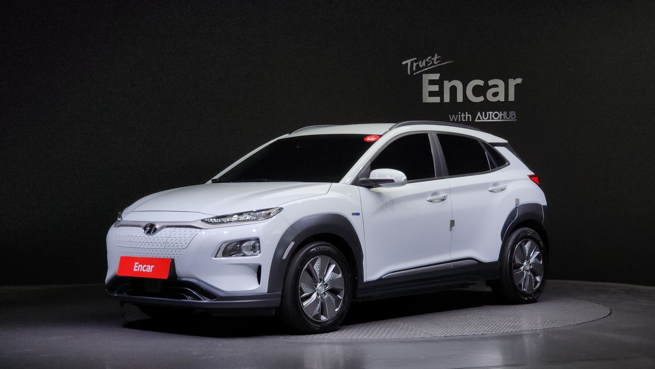 HYUNDAI KONA ELECTRIC