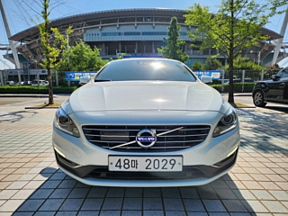 VOLVO S60 2018