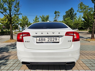 VOLVO S60 2018