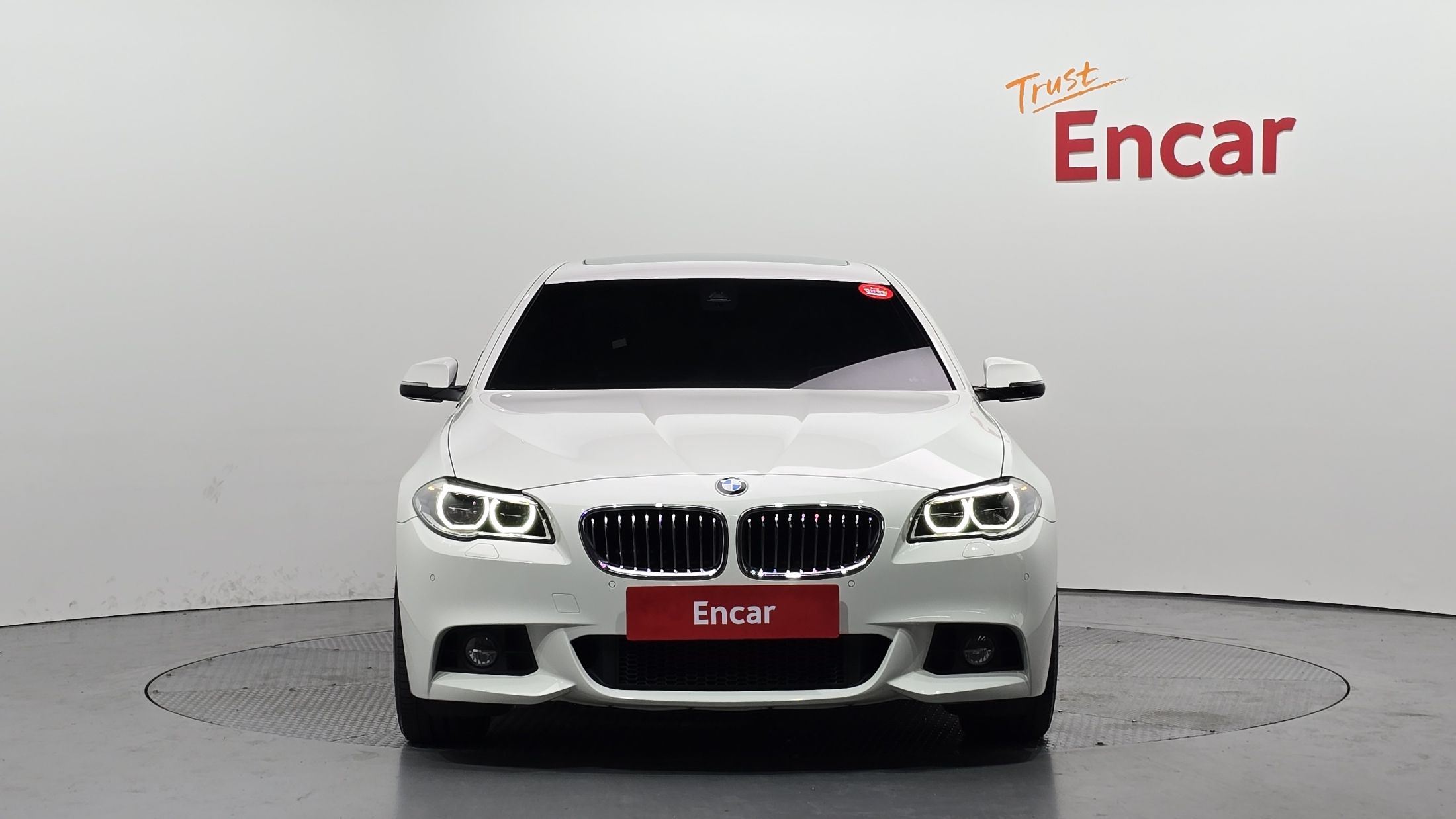 BMW 5-SERIES F10 2016