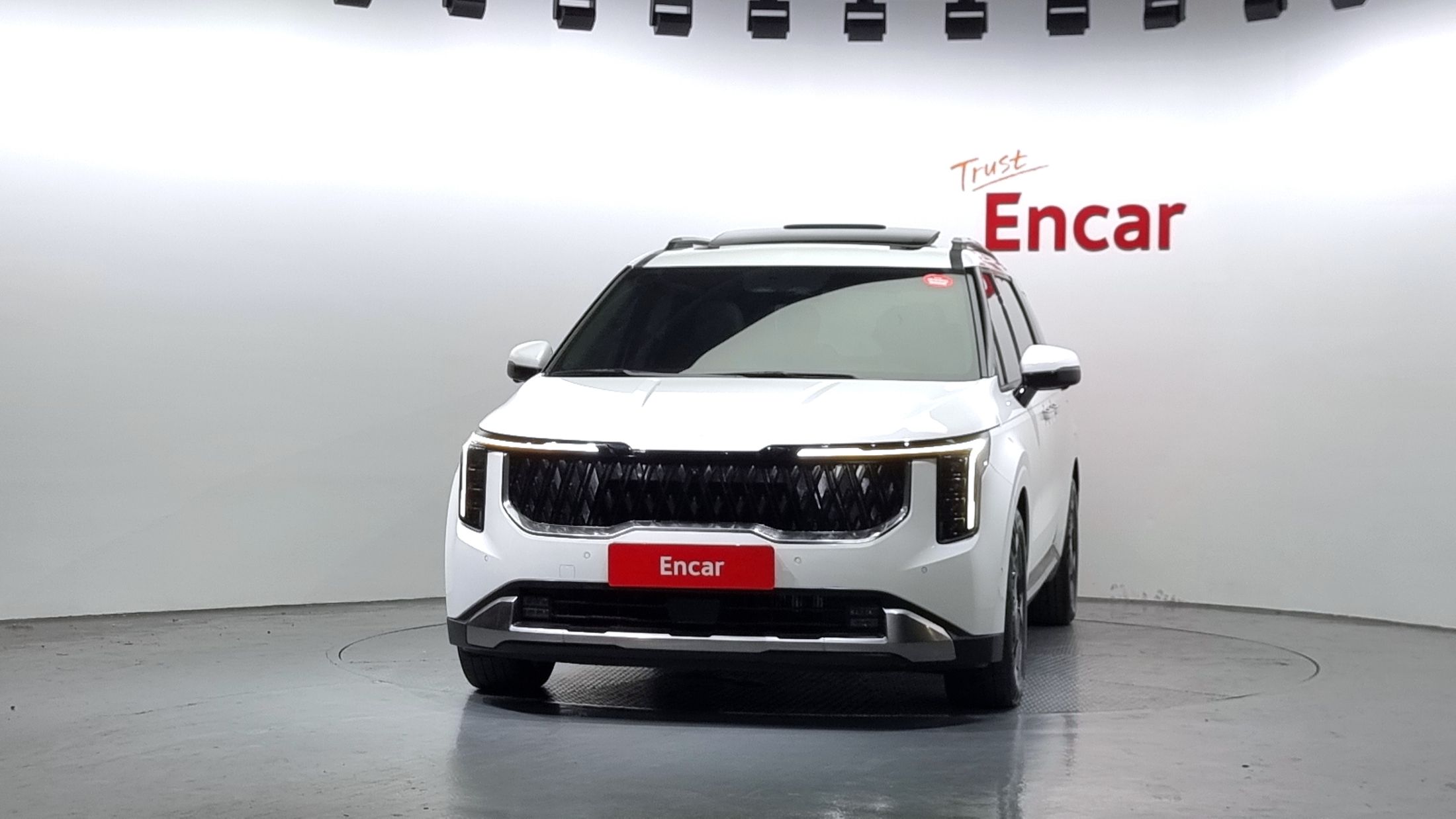 KIA CARNIVAL 2024