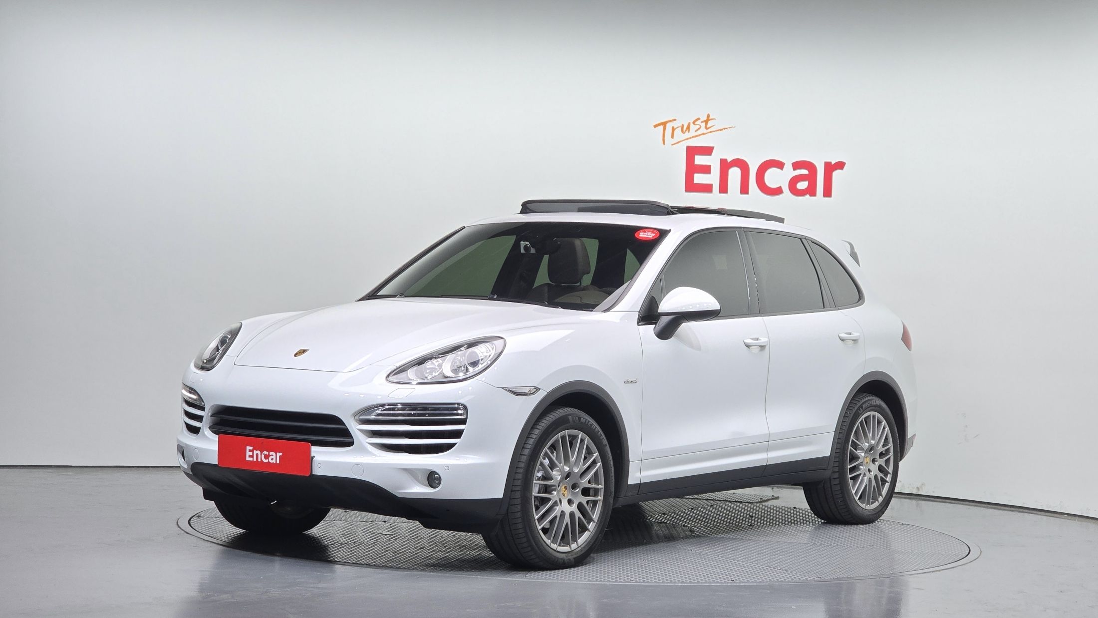 PORSCHE CAYENNE