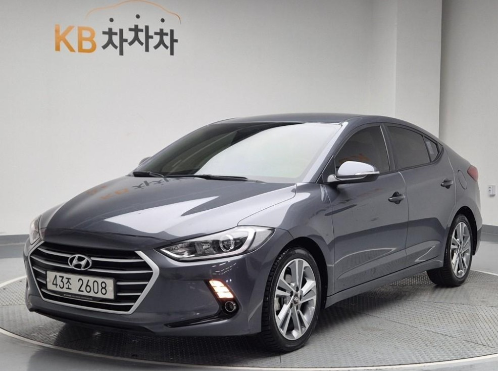 HYUNDAI AVANTE AD