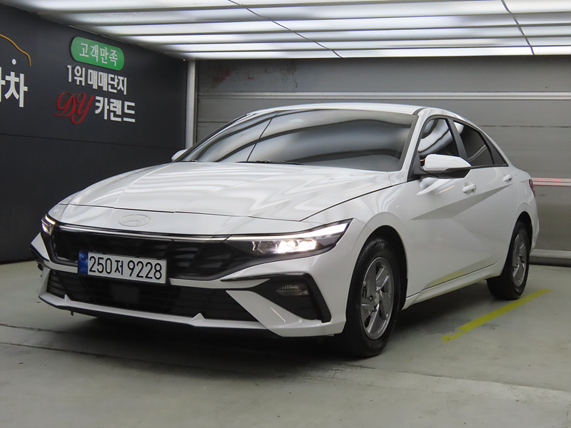 HYUNDAI AVANTE CN7 2023