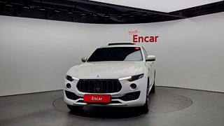 MASERATI LEVANTE 2018