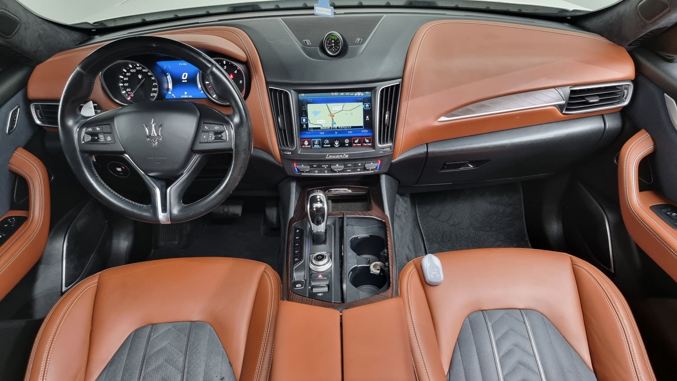 MASERATI LEVANTE 2018