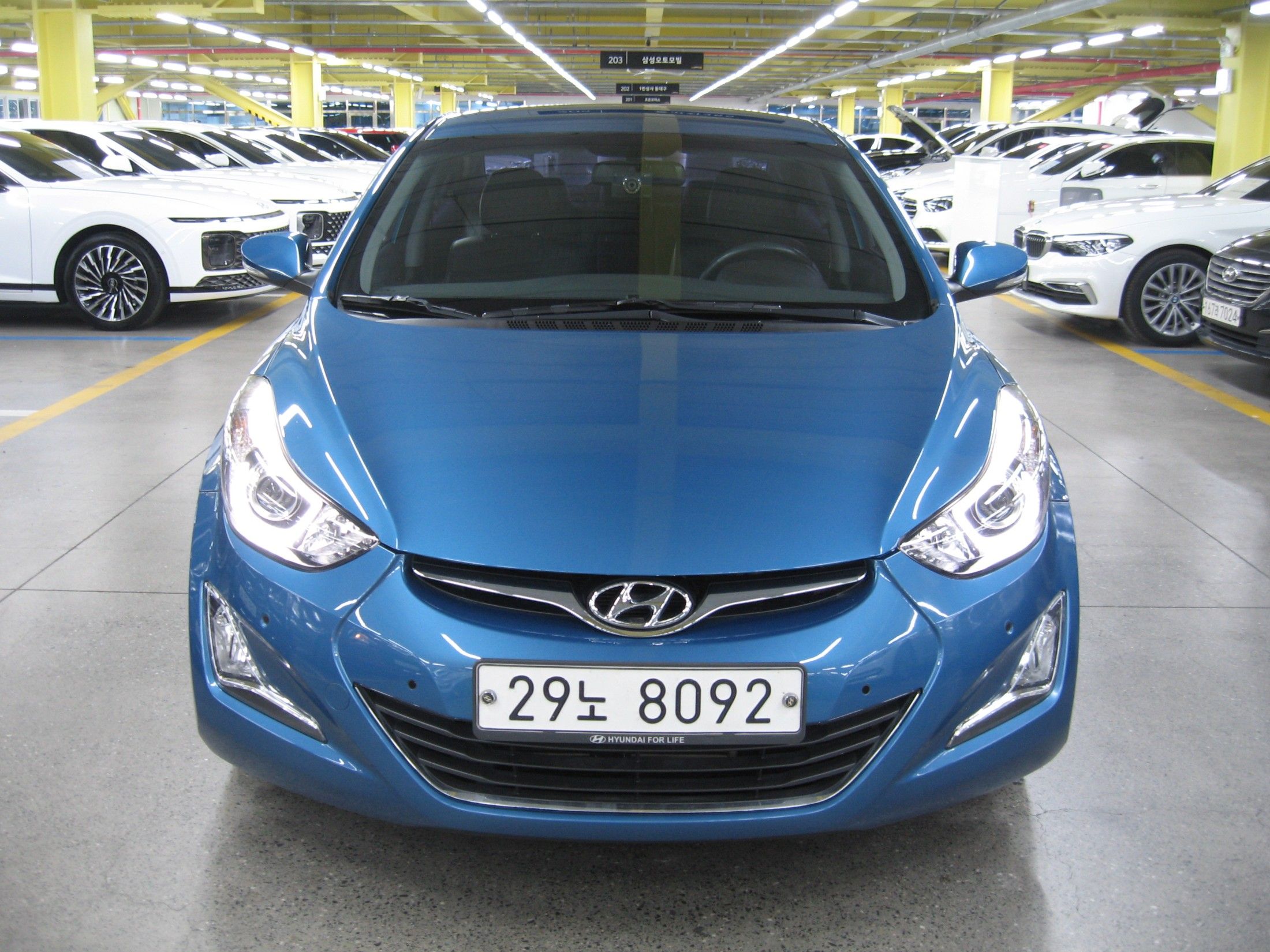 HYUNDAI AVANTE