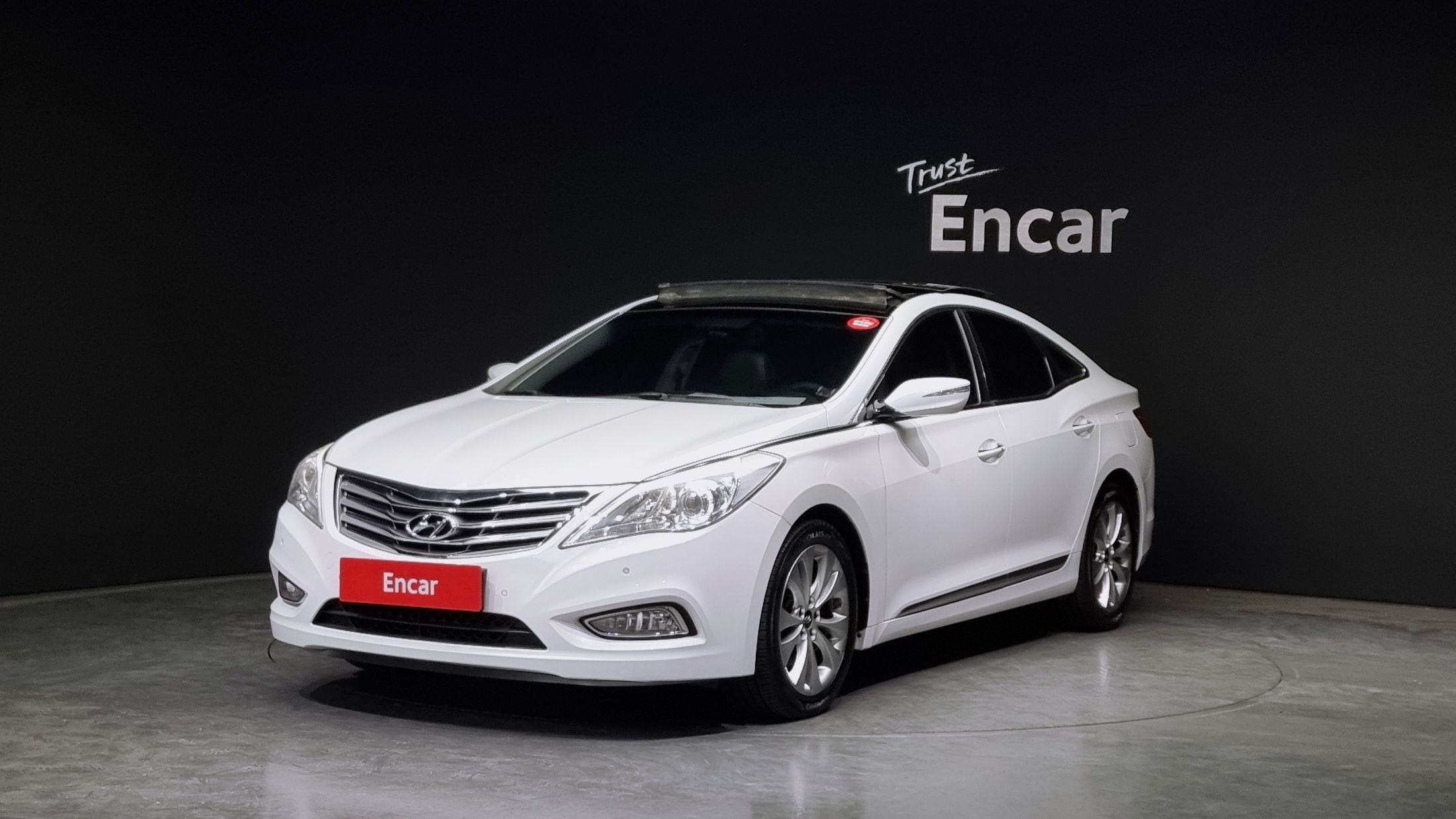 HYUNDAI GRANDEUR HG 2012