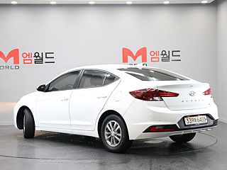 HYUNDAI AVANTE AD 2019