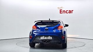 HYUNDAI VELOSTER 2016