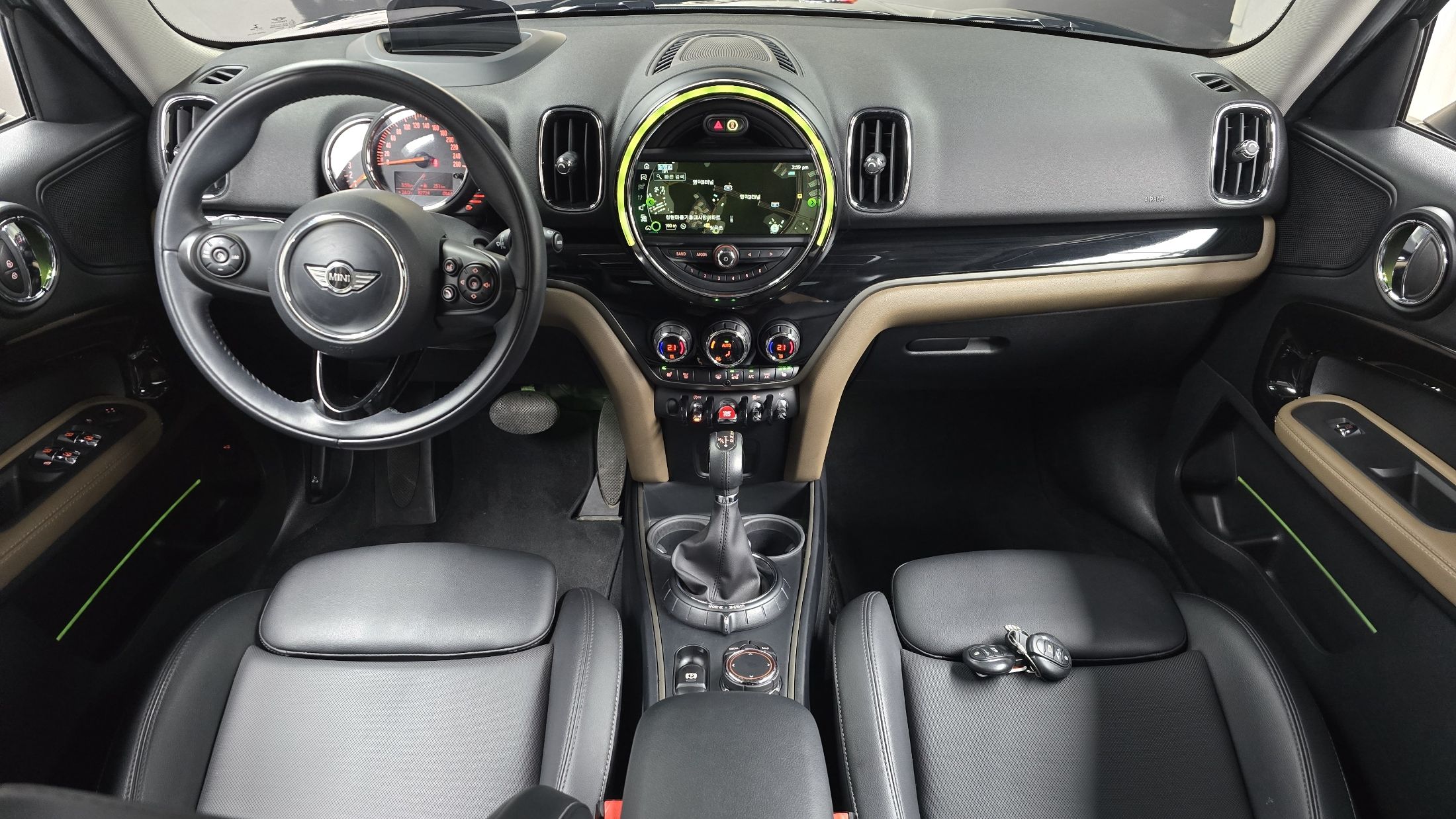 MINI COUNTRYMAN COOPER D 2017