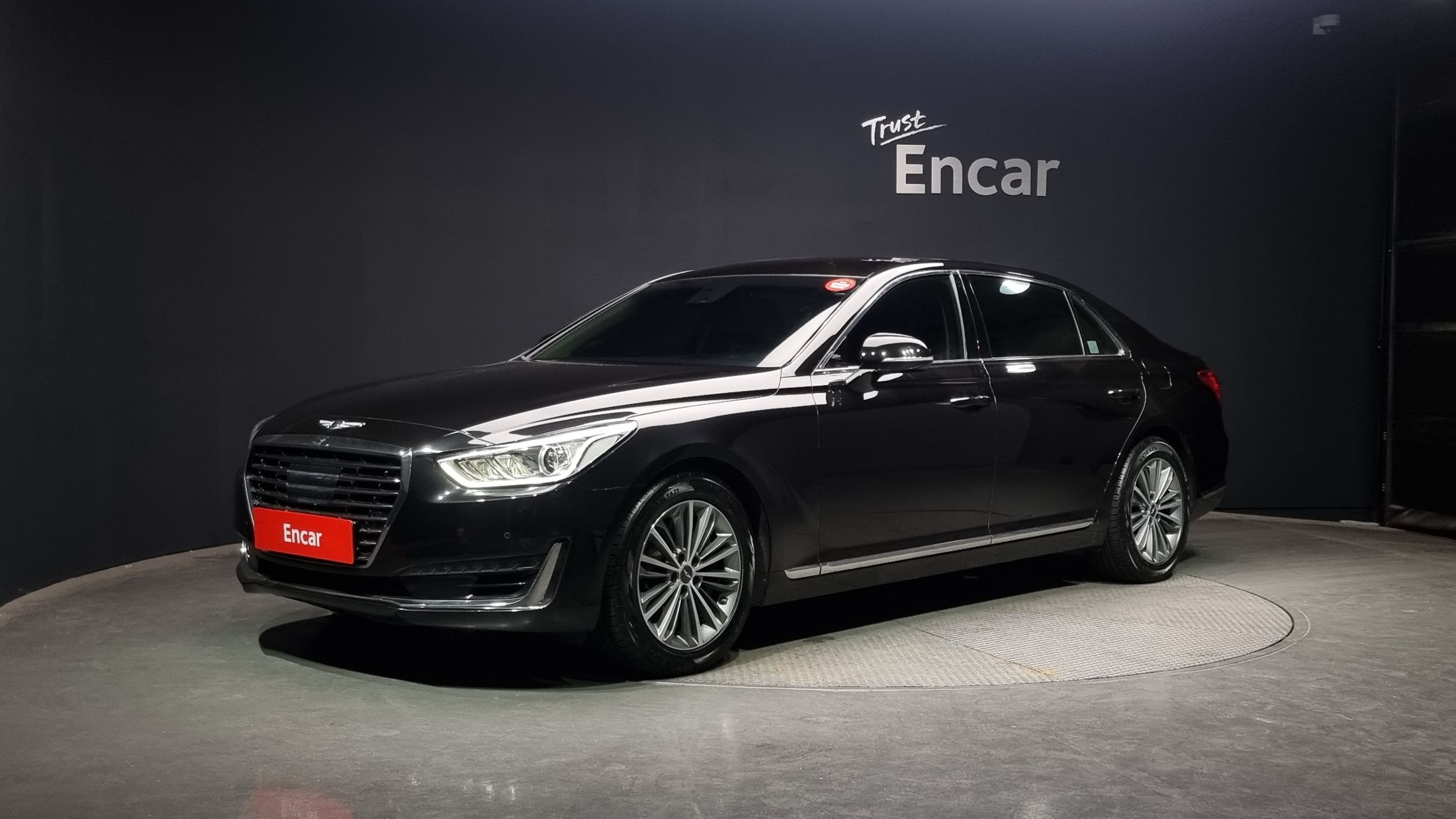 GENESIS EQ900