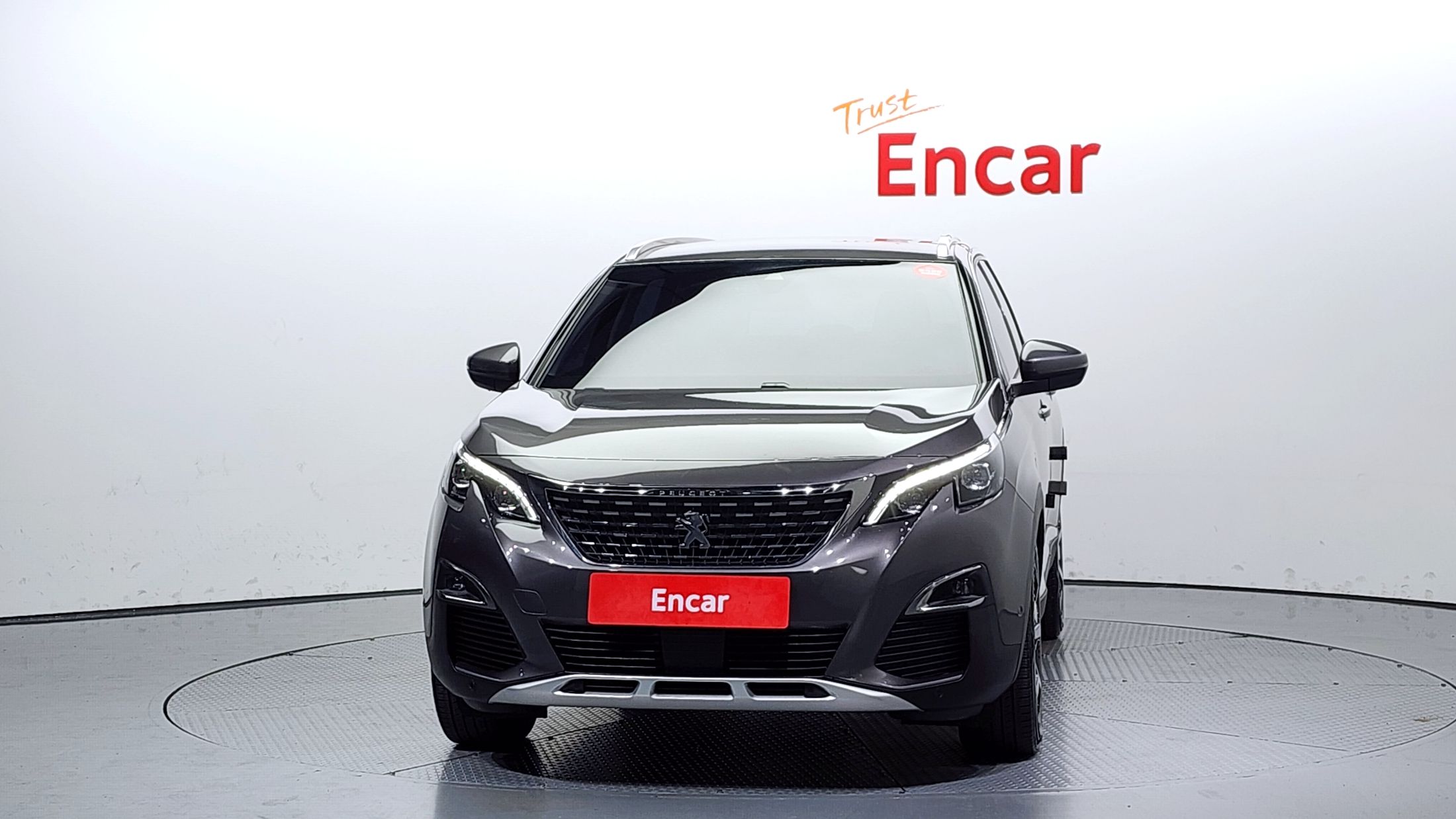 PEUGEOT 5008 2017