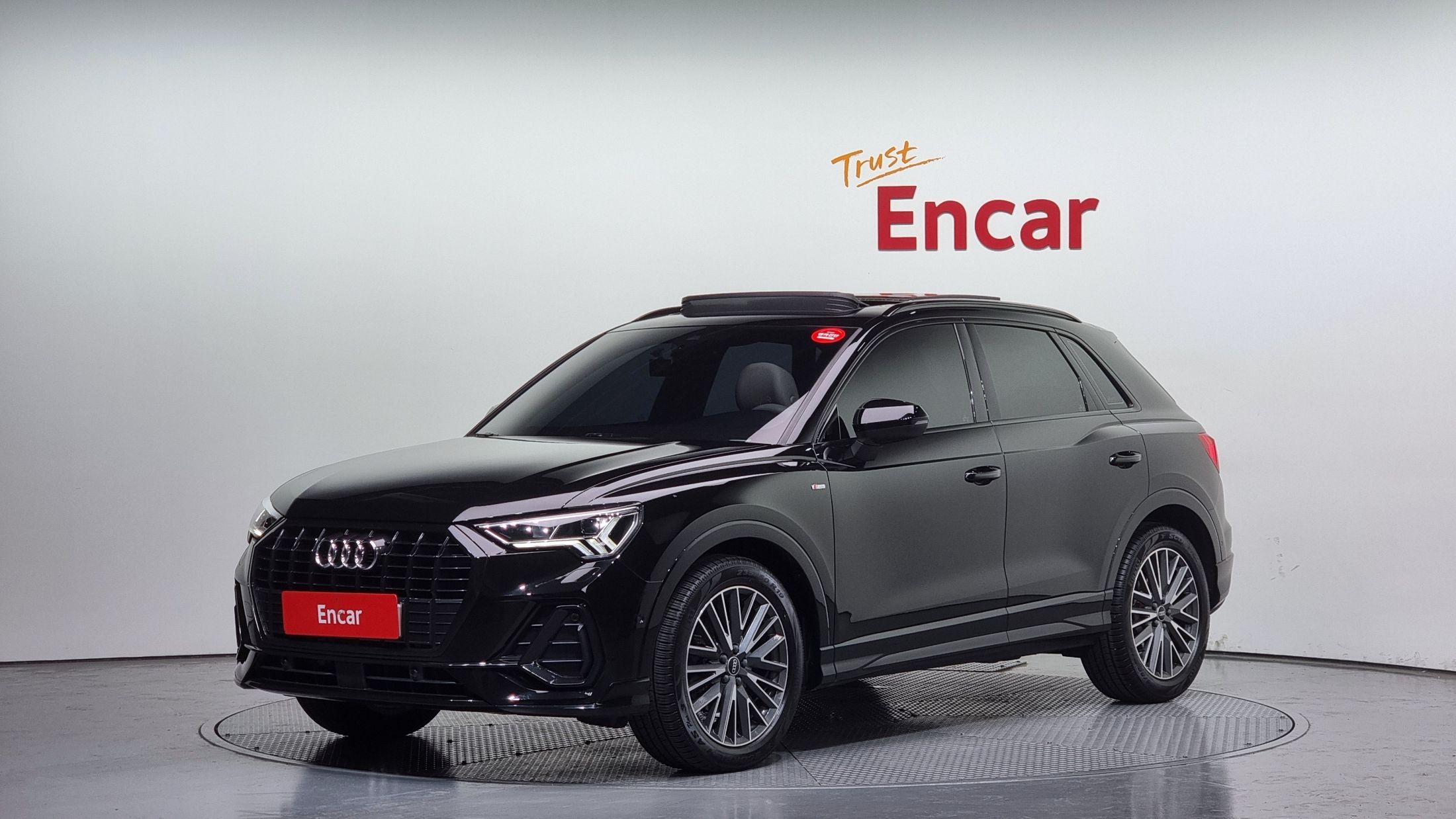 AUDI Q3 F3 2022