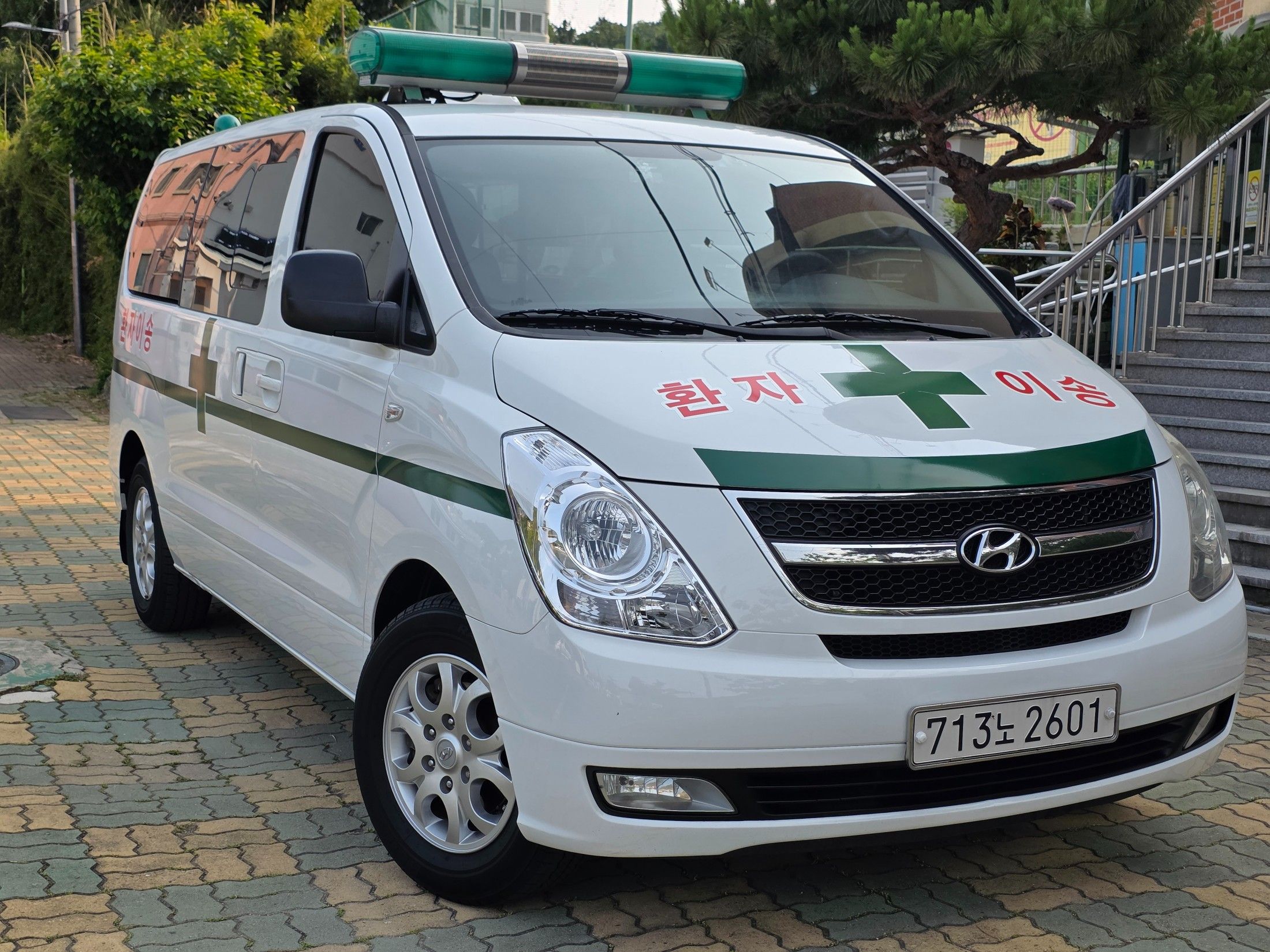 HYUNDAI STAREX GRAND 2015