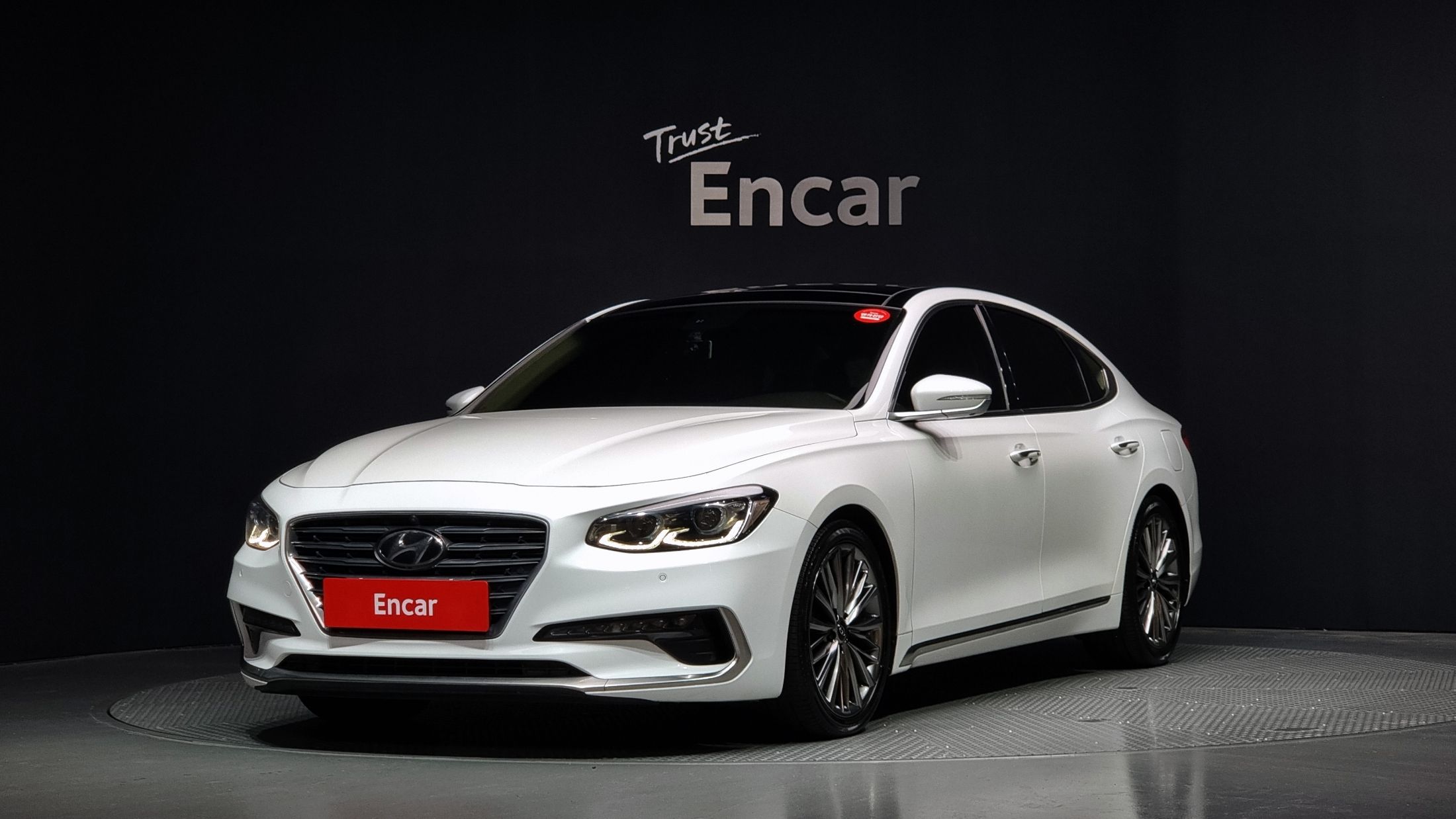 HYUNDAI GRANDEUR IG 2017