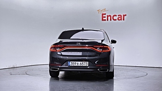 HYUNDAI GRANDEUR IG HYBRID 2017
