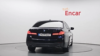 BMW 5-SERIES G30 2022