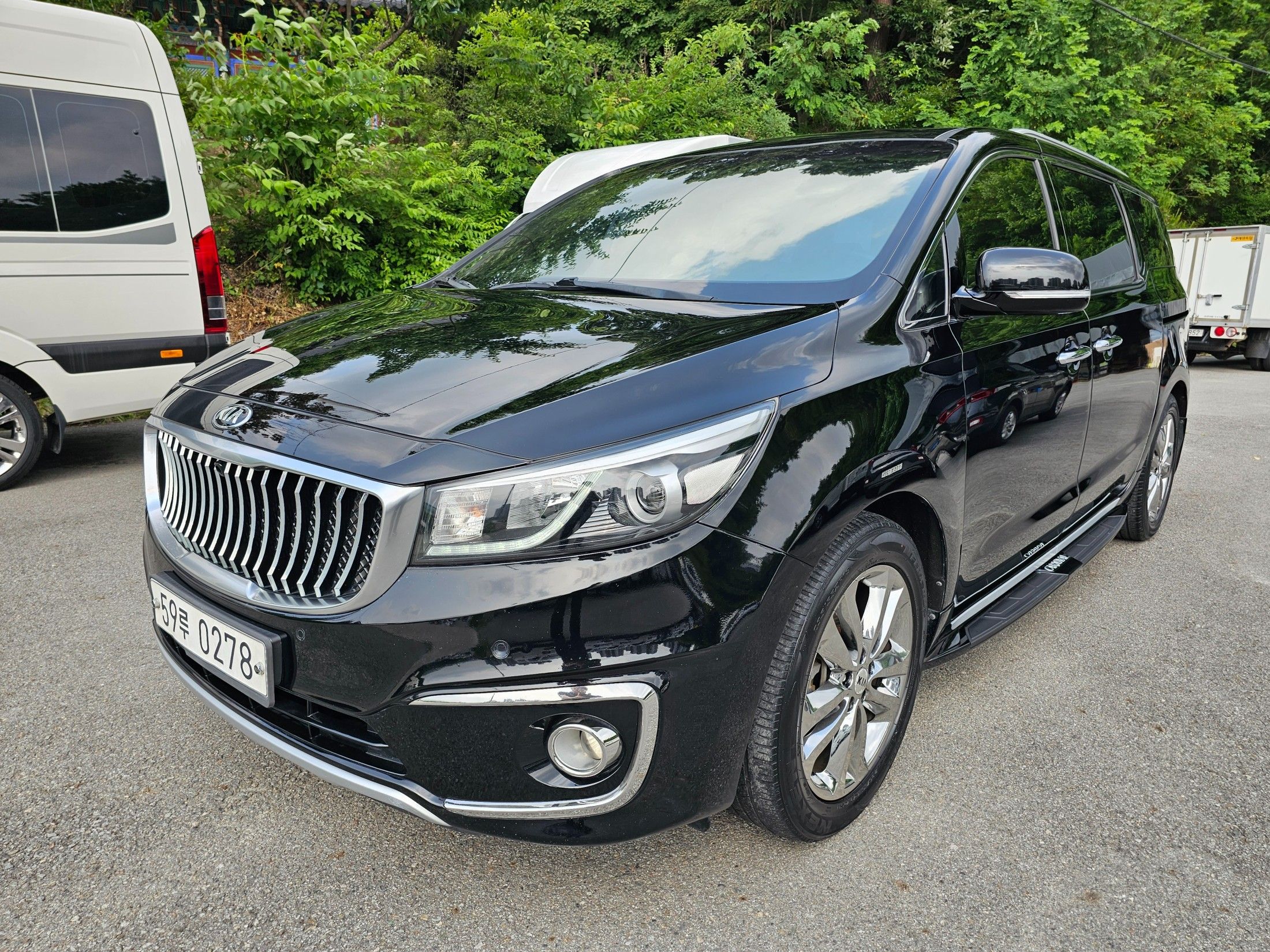 KIA CARNIVAL 2016