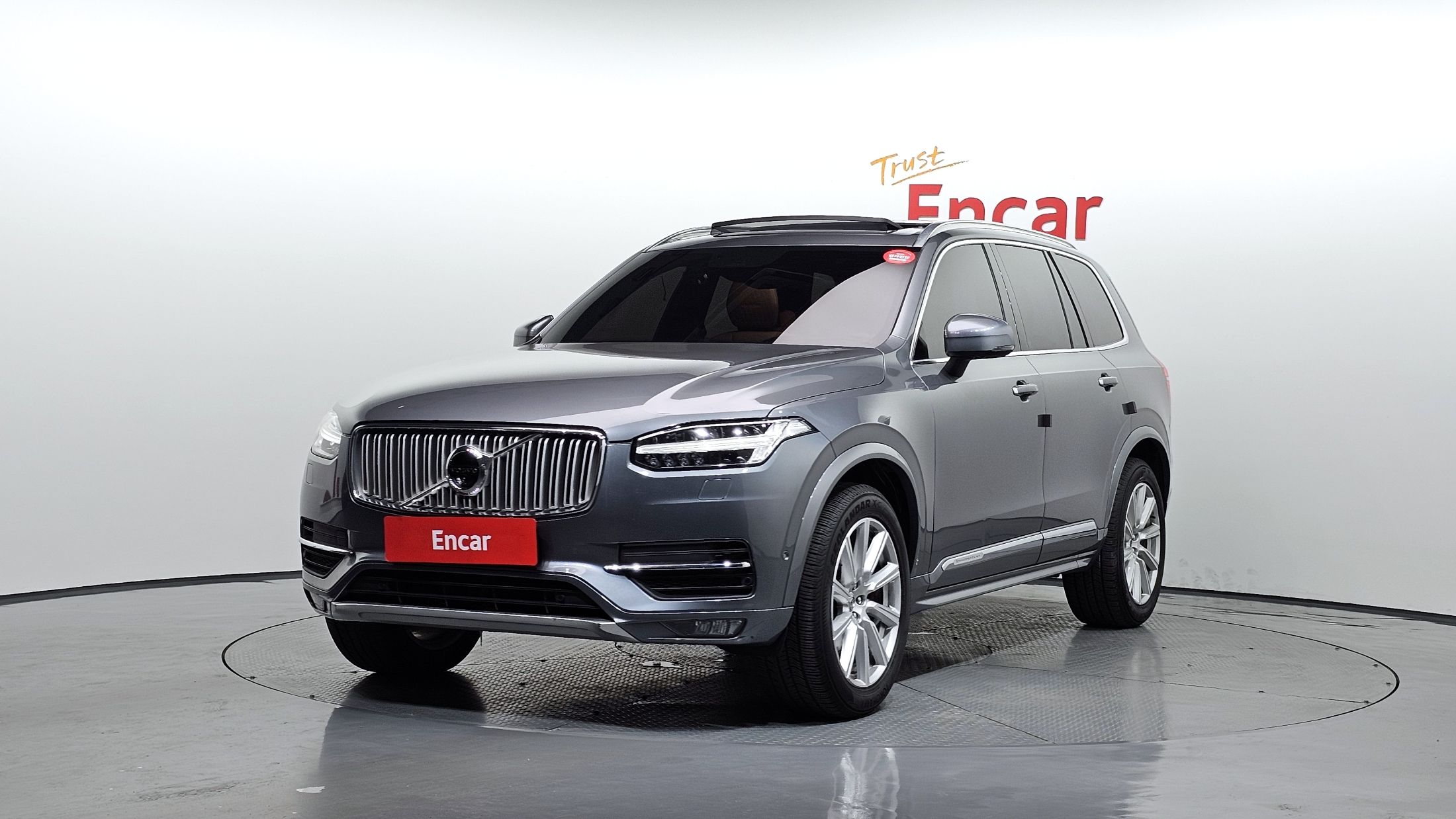 VOLVO XC90 2019