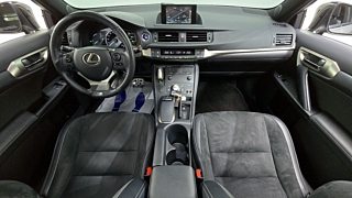LEXUS CT200H 2017
