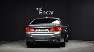 BMW 5-SERIES G30 2020